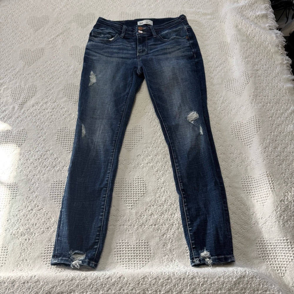 BKE Stella Low Rise Distressed Skinny Jeans (27x27)